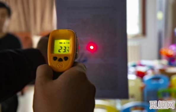 2025年热门天国拯救摇色子技巧:小游戏教学视频详解,掌握高效摇色子方法 2025年热门天国拯救摇色子技巧:小游戏教学视频详解,掌握高效摇色子方法